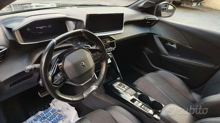Peugeot 208 2022 photo 5