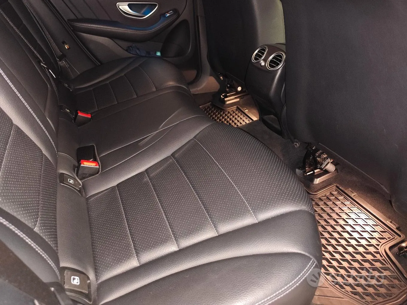 Mercedes-Benz Glc 2017 photo 5