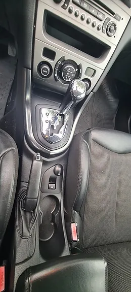 Peugeot 308 2008 photo 3