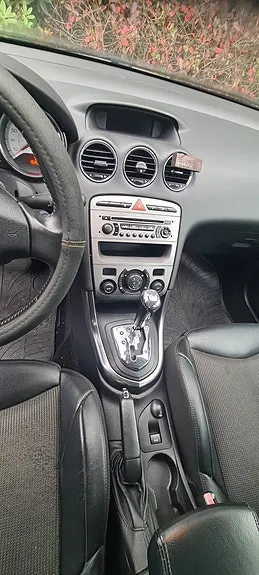 Peugeot 308 2008 photo 4