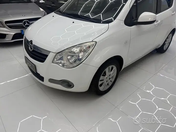 Opel Agila 2012 photo 4