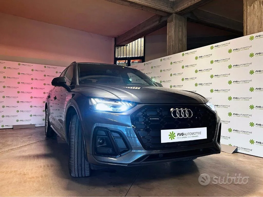 Audi Q5 2023 photo 2