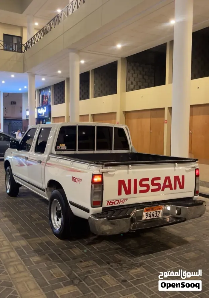 Nissan Pickup 2014 photo 2