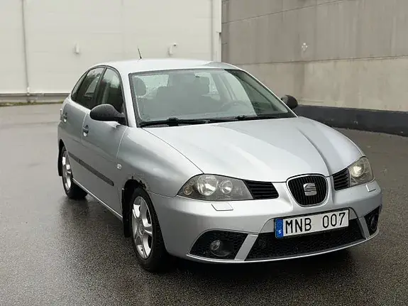 Seat Ibiza 2008 photo 3