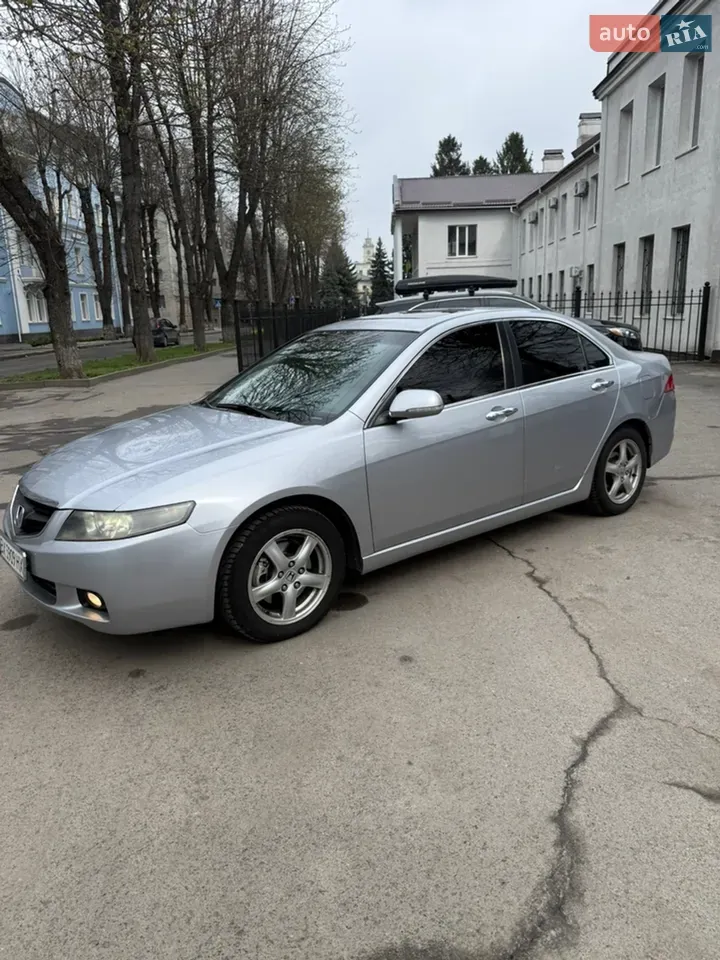 Honda Accord 2004 photo 4