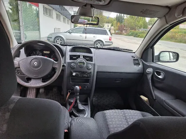 Renault Mégane Grandtour 2006 photo 2