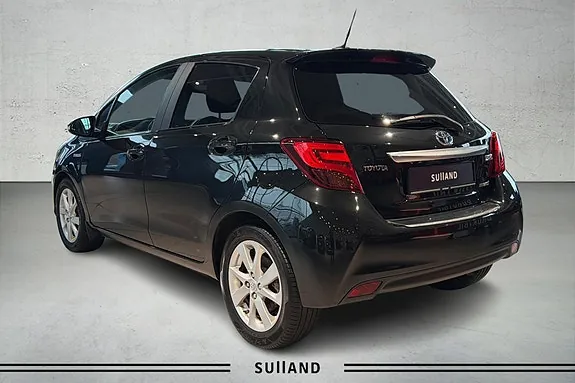 Toyota Yaris 2015 photo 5