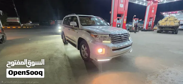 Toyota Land Cruiser 2015 photo 2