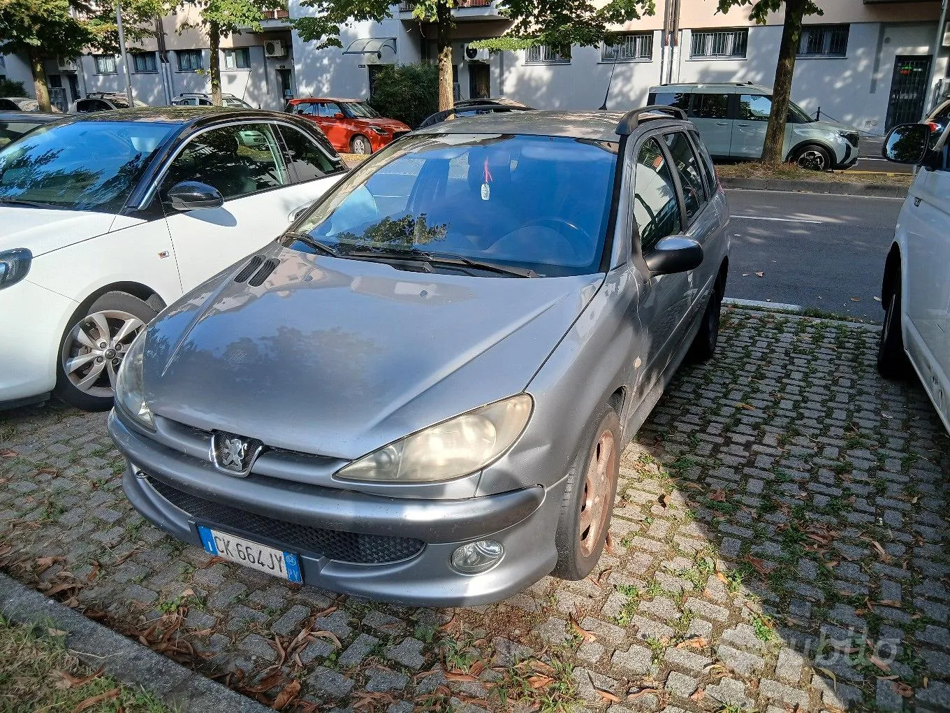 Peugeot 206