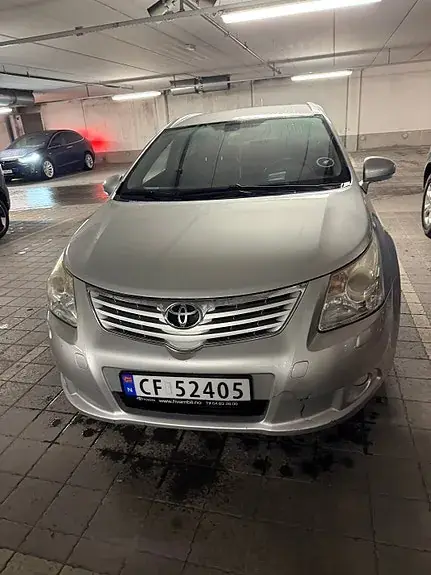 Toyota Avensis 2009 photo 2