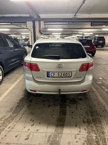 Toyota Avensis 2009 photo 4