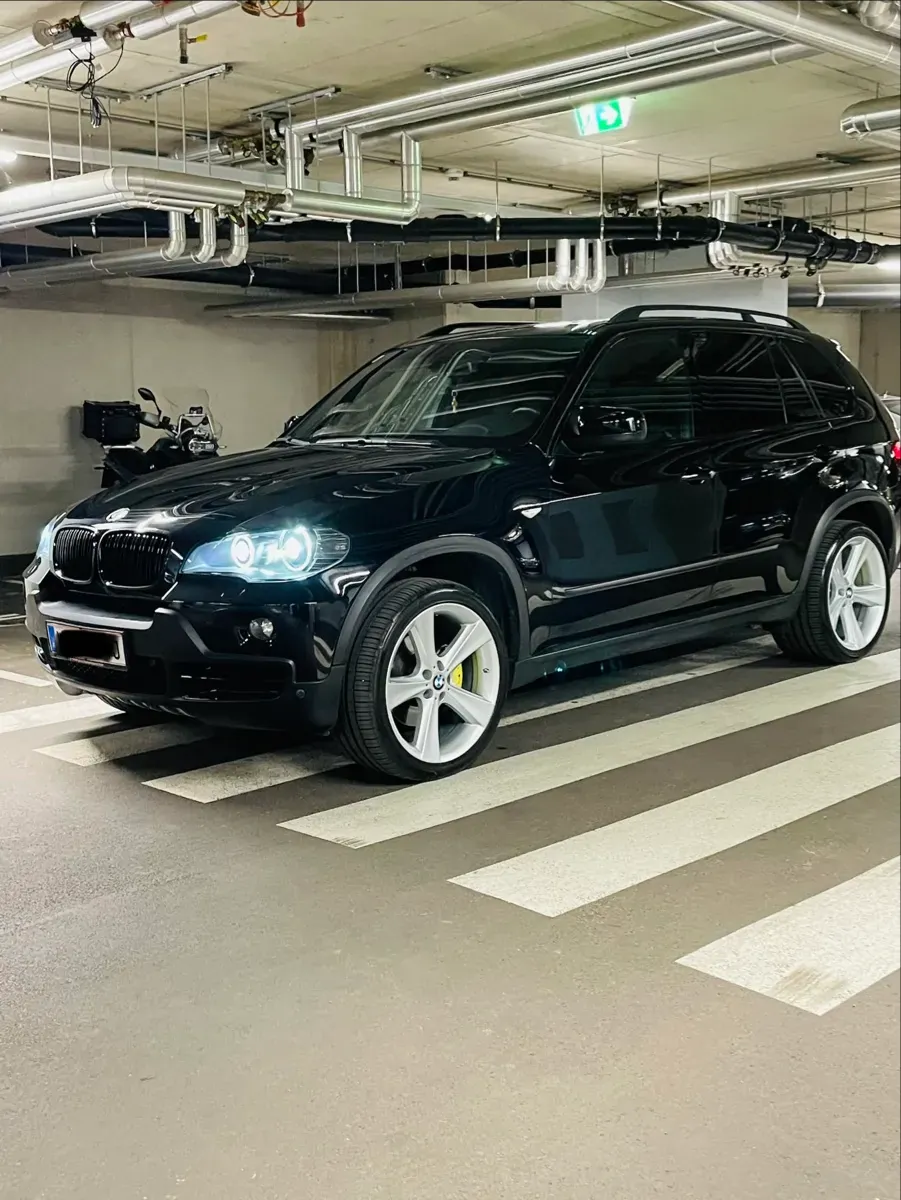 BMW X5 2007 photo 2