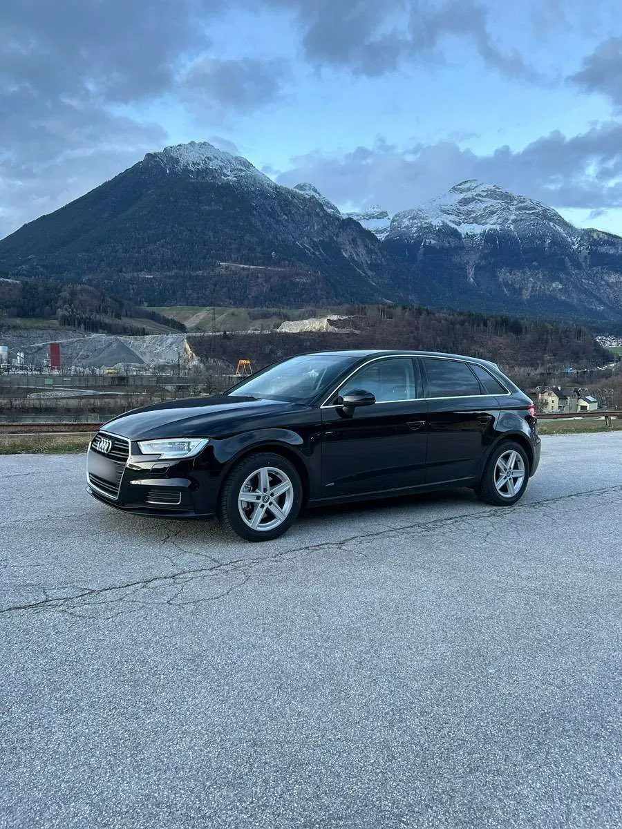 Audi A3 2019 photo 2
