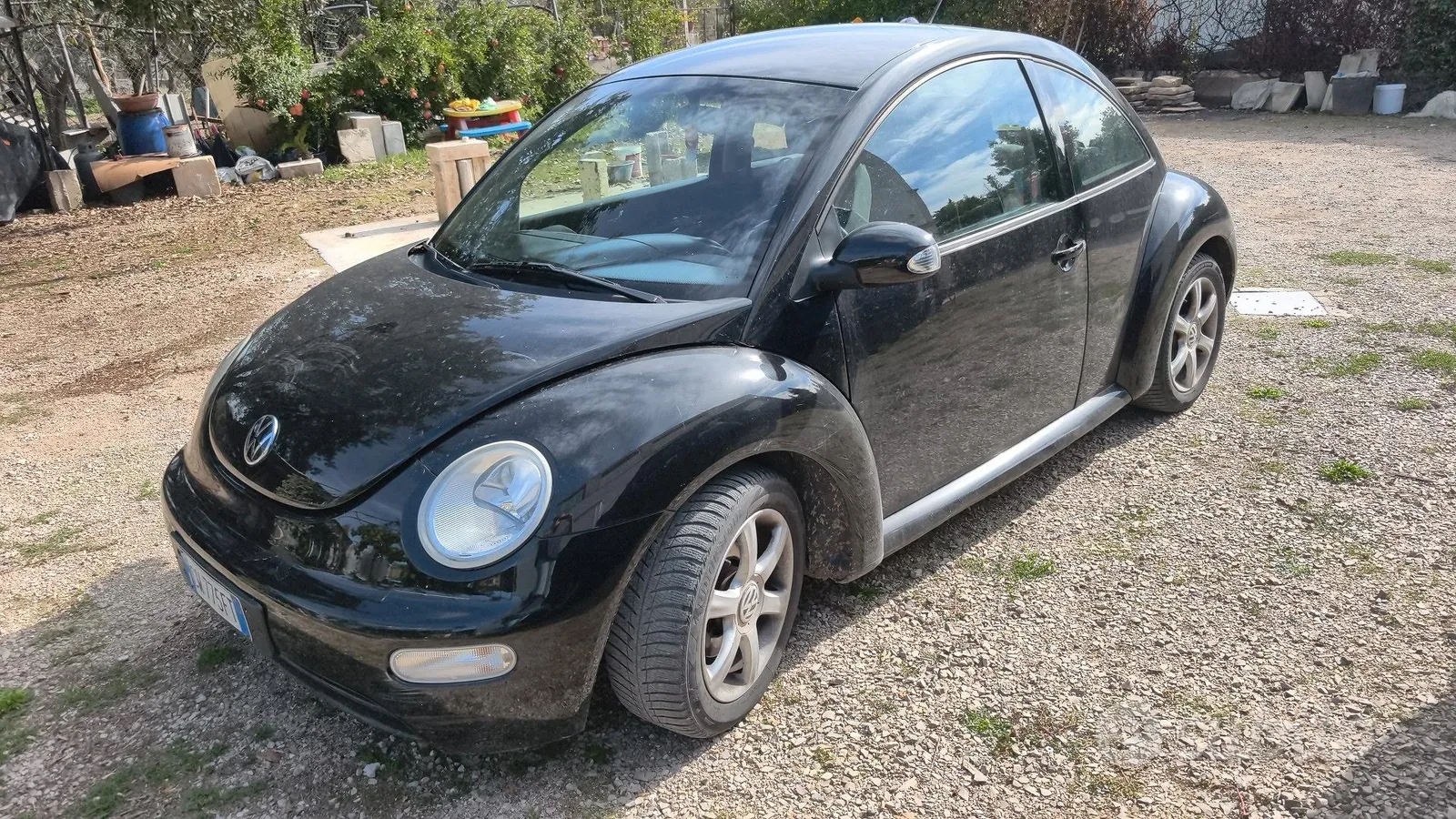 Volkswagen Beetle 2005 photo 2