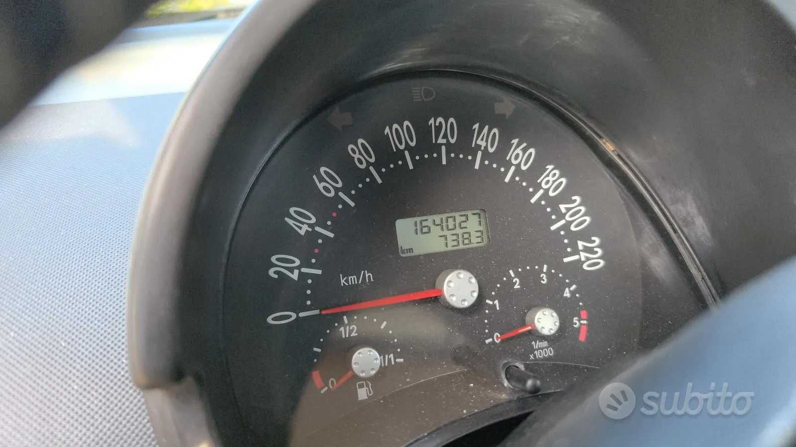 Volkswagen Beetle 2005 photo 4