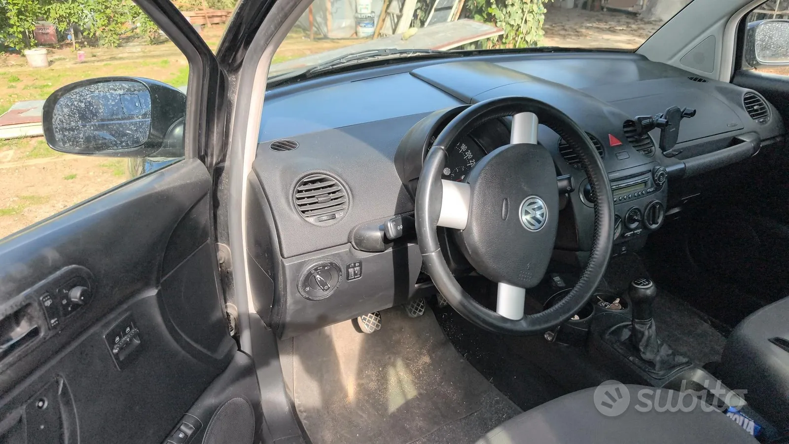 Volkswagen Beetle 2005 photo 3