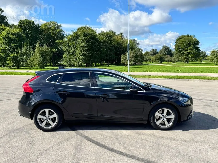 Volvo V40 2013 photo 5