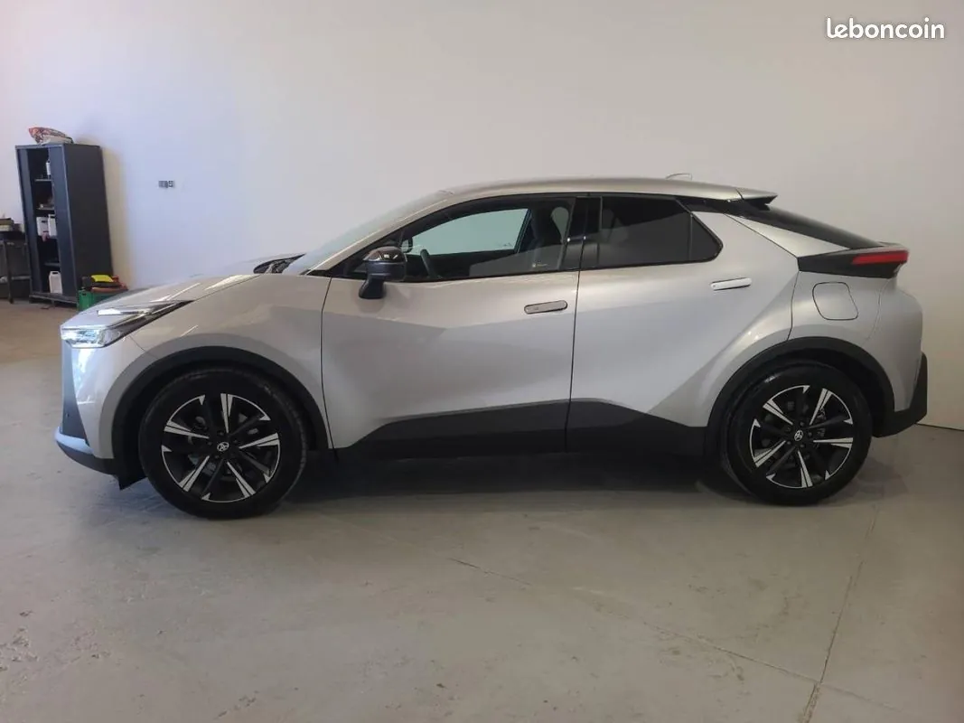 Toyota C-Hr 2026 photo 4