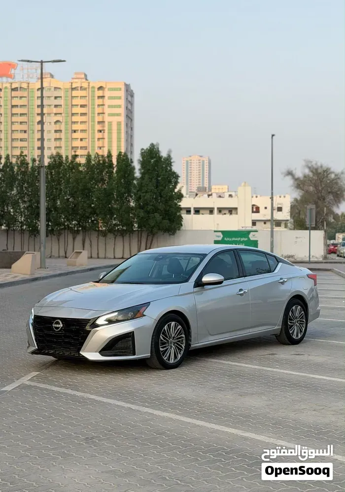 Nissan Altima