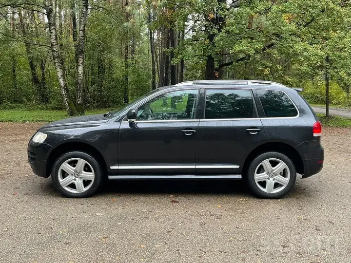 Volkswagen Touareg 2006 photo 2