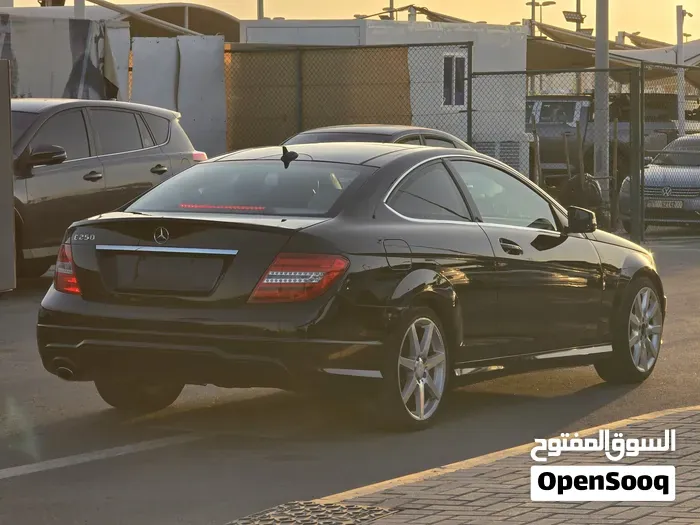 Mercedes-Benz C-Class 2014 photo 4