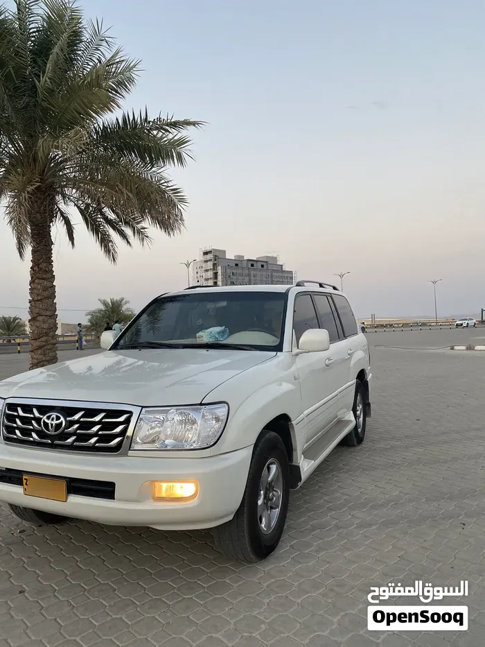 Toyota Land Cruiser 2001 photo 3