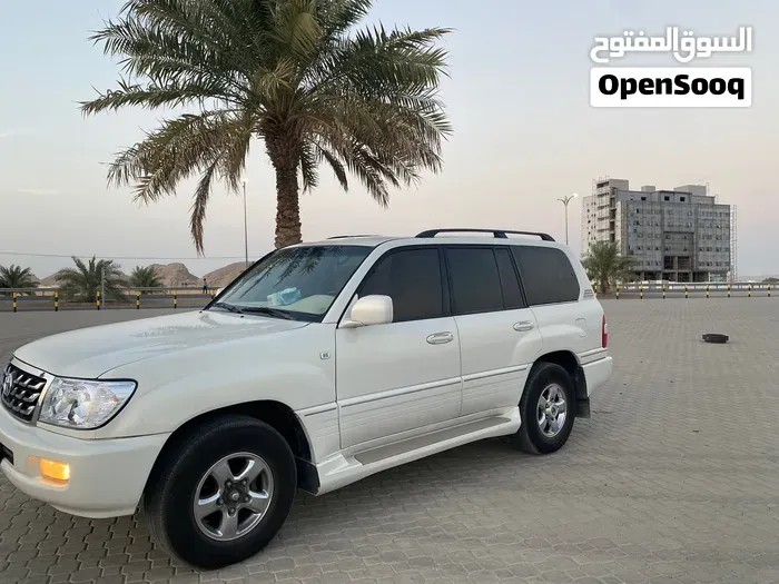 Toyota Land Cruiser 2001 photo 4