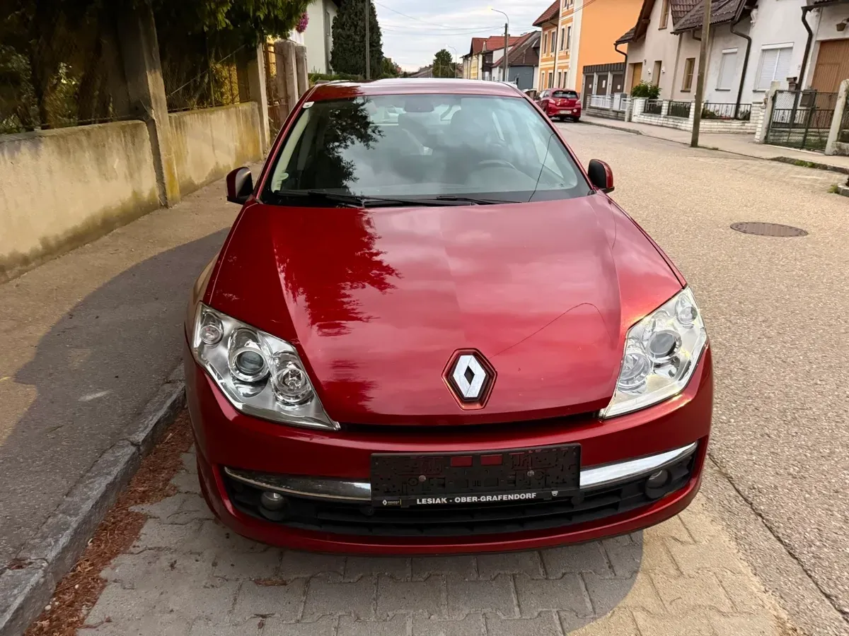 Renault Laguna
