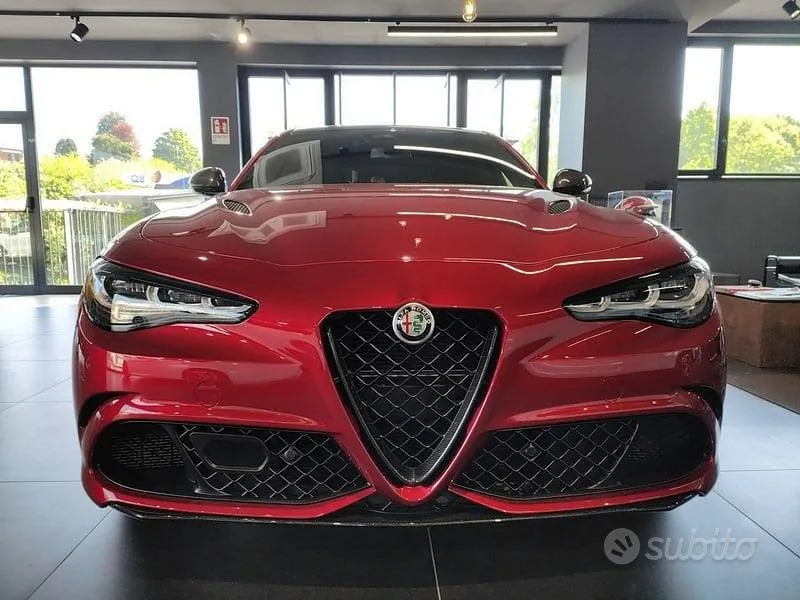 Alfa Romeo Giulia Quadrifoglio 2026 photo 2