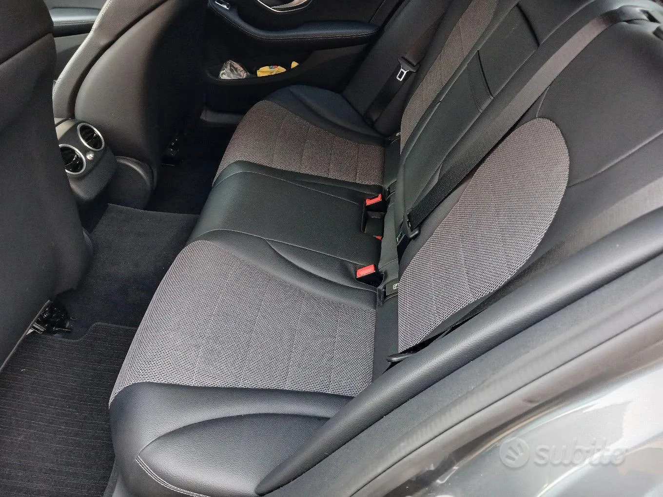 Mercedes-Benz 180D 2018 photo 5