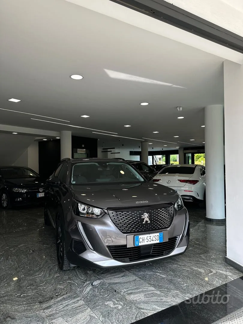 Peugeot 2008 2022 photo 3