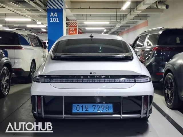 Hyundai Ioniq 6 2024 photo 2