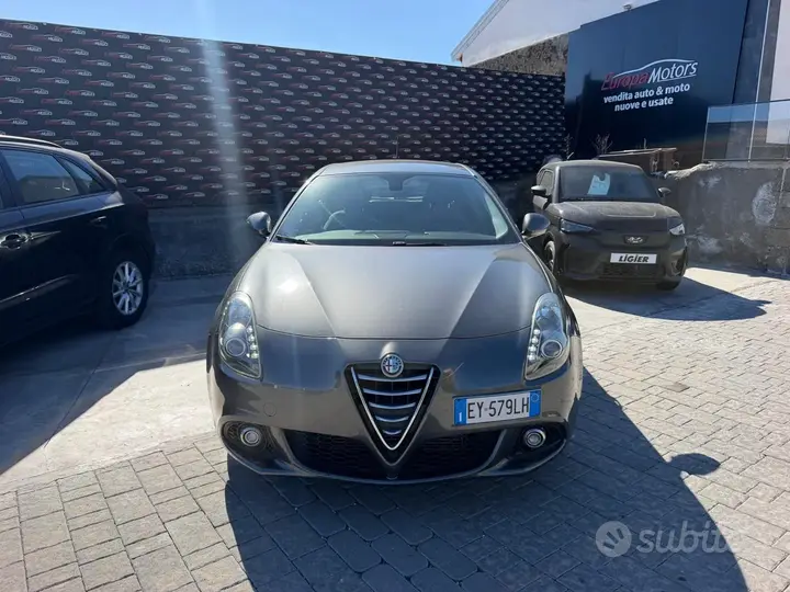Alfa Romeo Giulietta 2015 photo 3