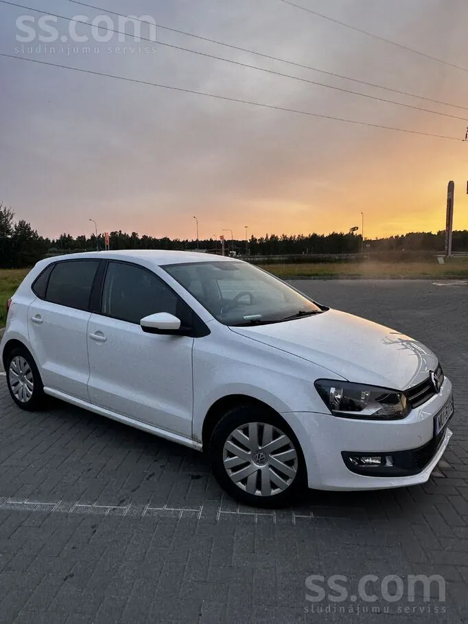 Volkswagen Polo 2010 photo 5
