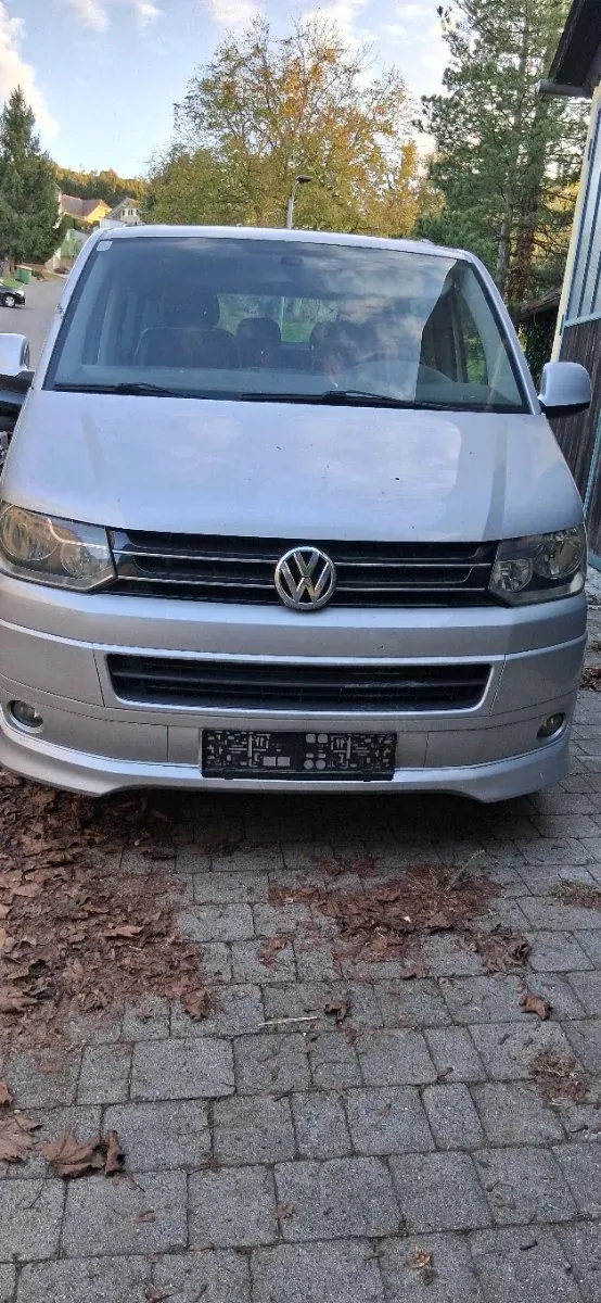 Volkswagen T5 2012 photo 2
