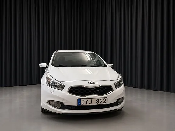 Kia Ceed 2013 photo 2