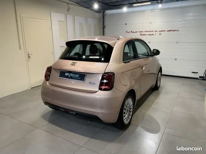 Fiat 500 2023 photo 4