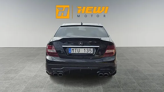 Mercedes-Benz C180 2012 photo 3