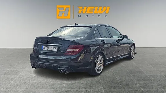 Mercedes-Benz C180 2012 photo 4