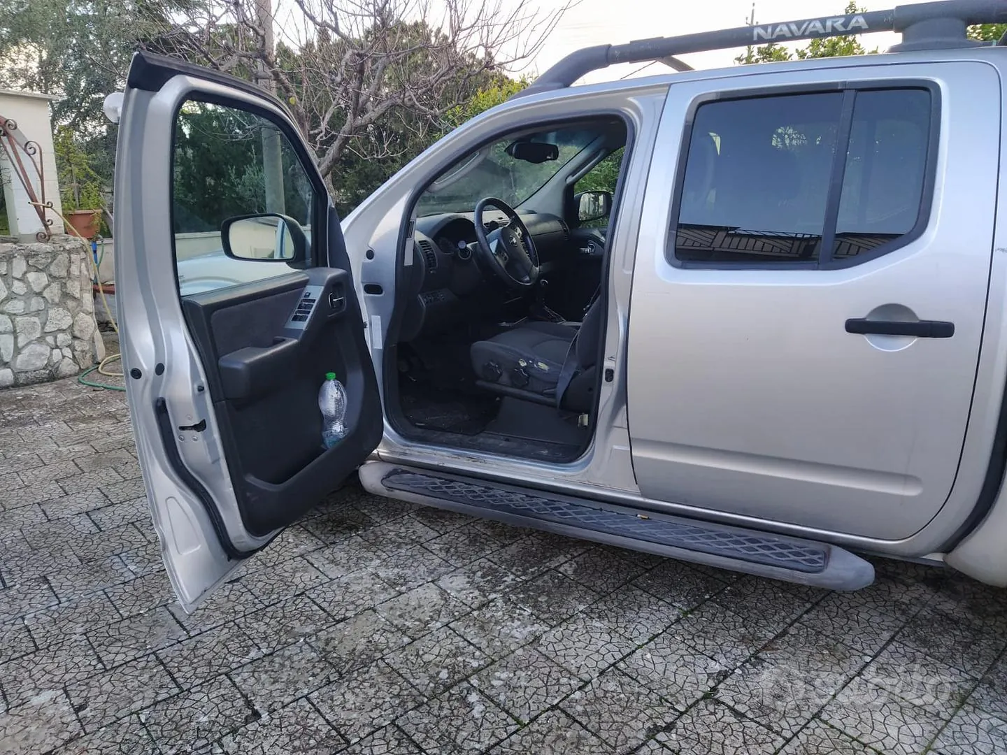 Nissan Navara 2006 photo 4