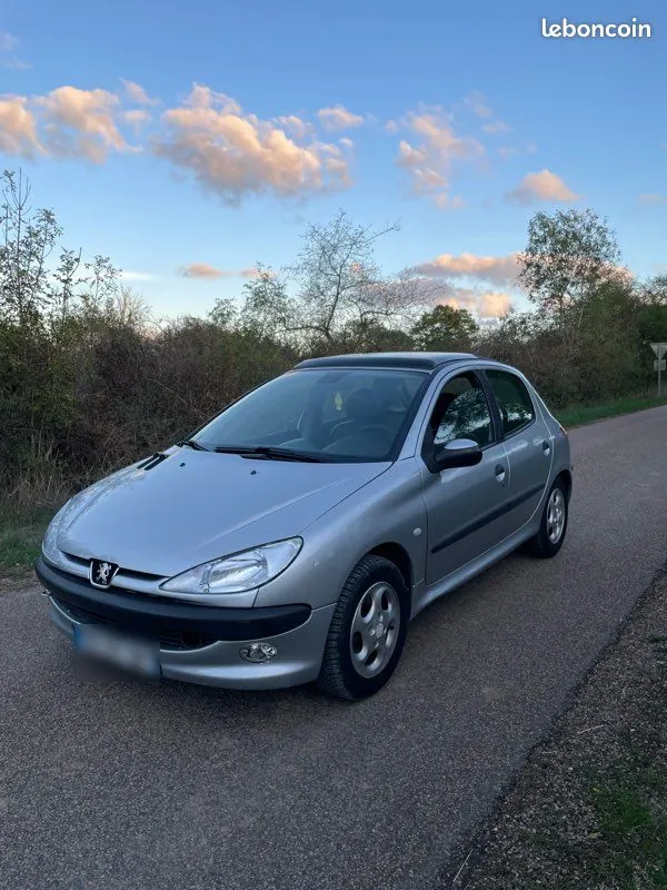 Peugeot 206