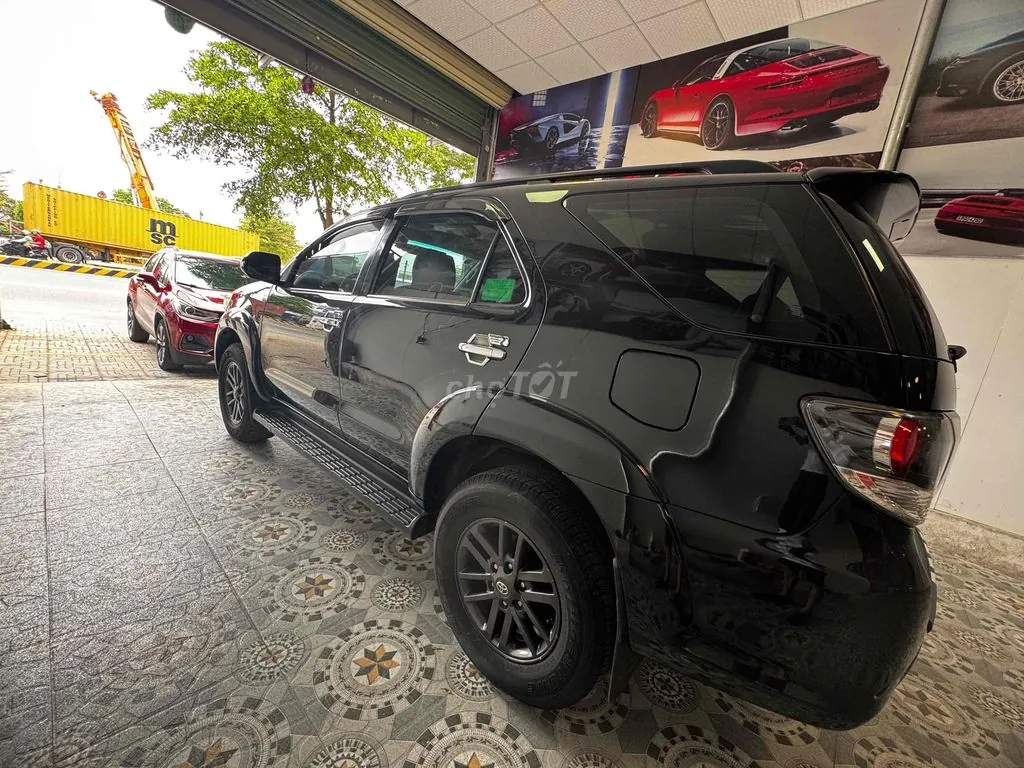 Toyota Fortuner 2016 photo 2