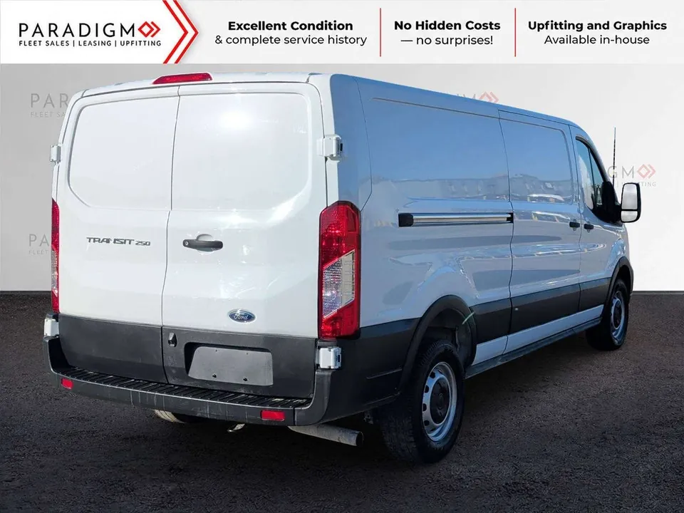 Ford Transit Cargo 2025 photo 5