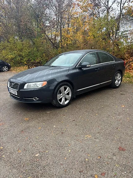 Volvo S80