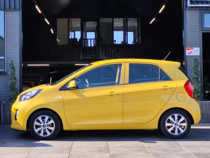 Kia Picanto 2015 photo 2