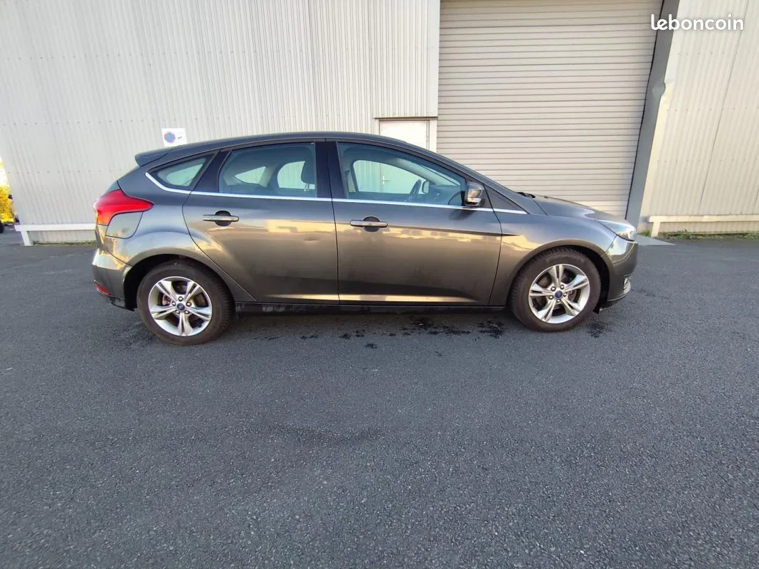 Ford Focus 2017 photo 5