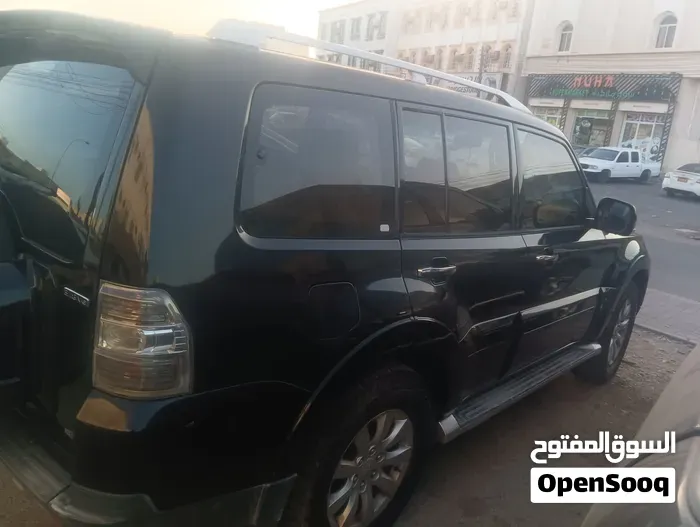Mitsubishi Pajero 2008 photo 4