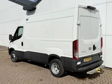 Iveco Daily 2019 photo 2