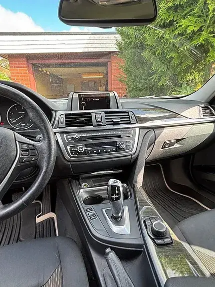 BMW 320D 2013 photo 4