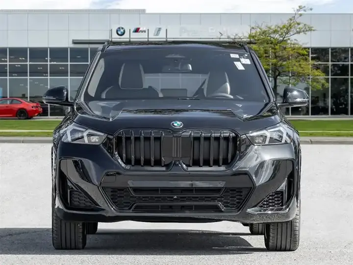 BMW X1 2026 photo 3